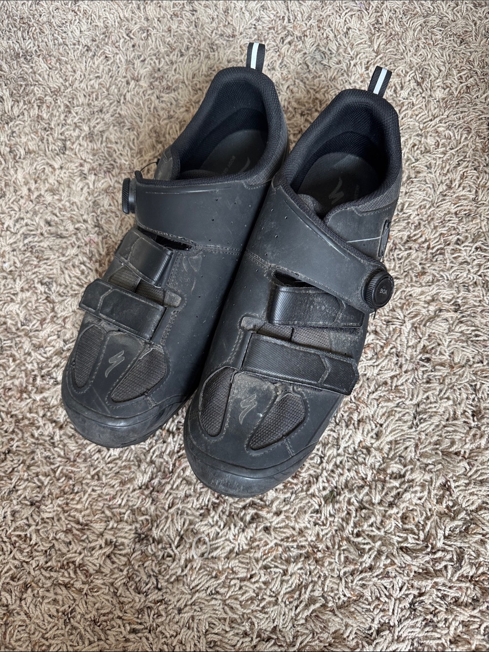 Specialized Black Cycling Shoes with Boa and Velcro Straps
